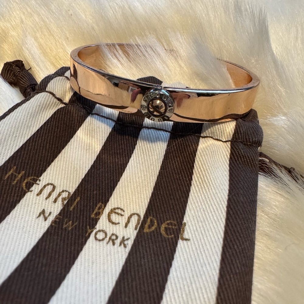 Henri Bendel Bracelet